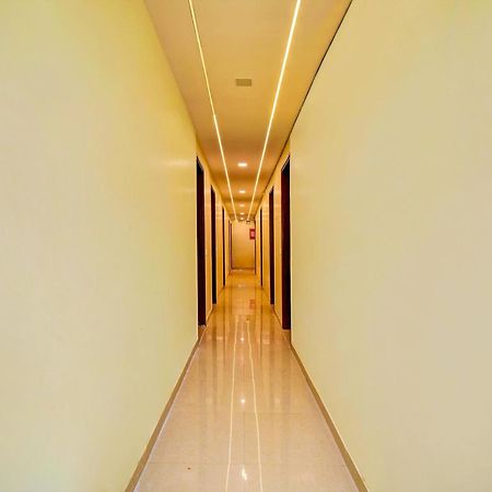 Hotel O Friendship Inn Delhi  Exterior photo
